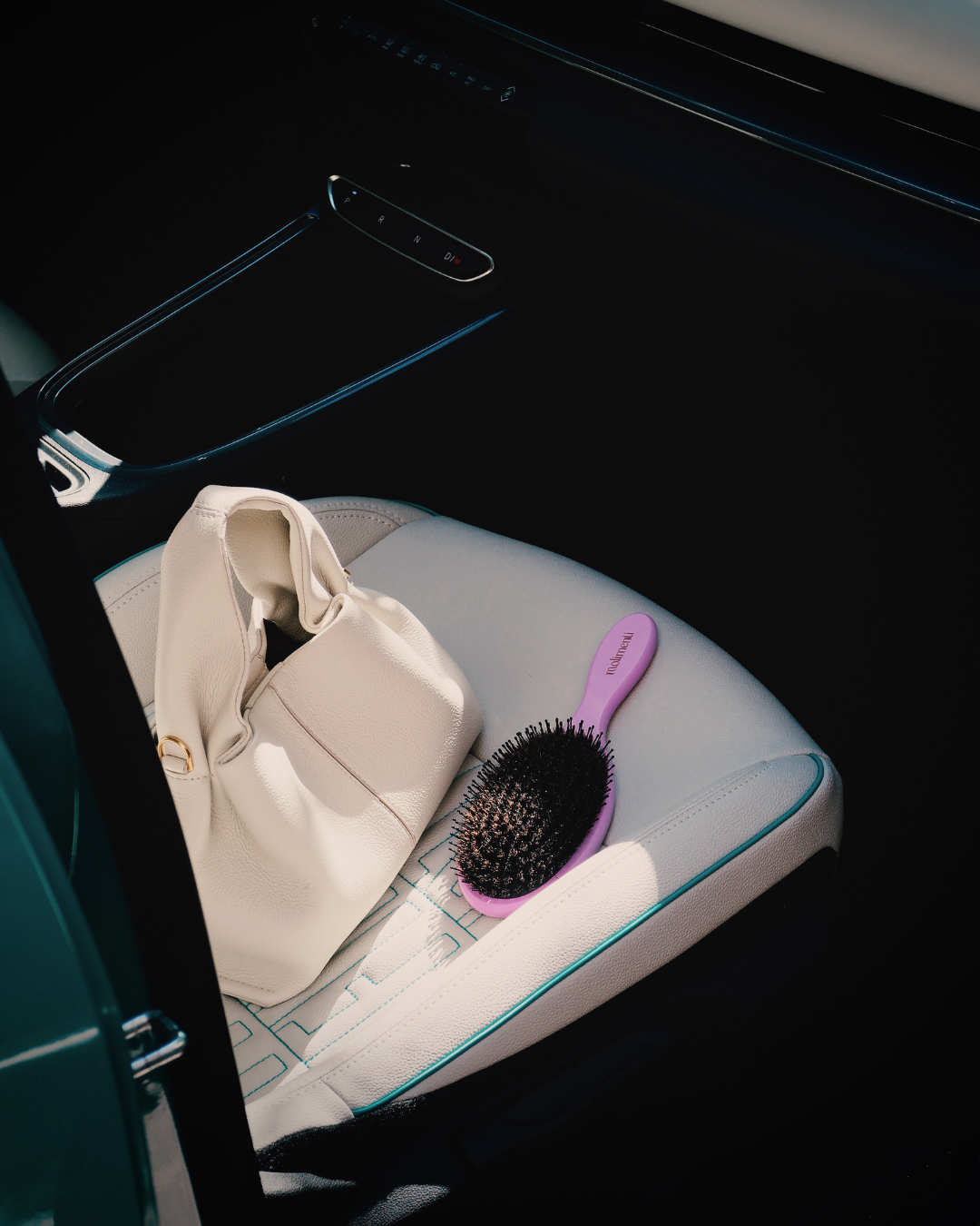 Molimenti Your Hair Brush i Lavender – limited edition hårborste.
