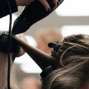 Your Round Brush 44 mm – For Volume, Shine and a Frizz-Free Blowout