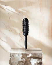 Your Round Brush 44 mm – For Volume, Shine and a Frizz-Free Blowout