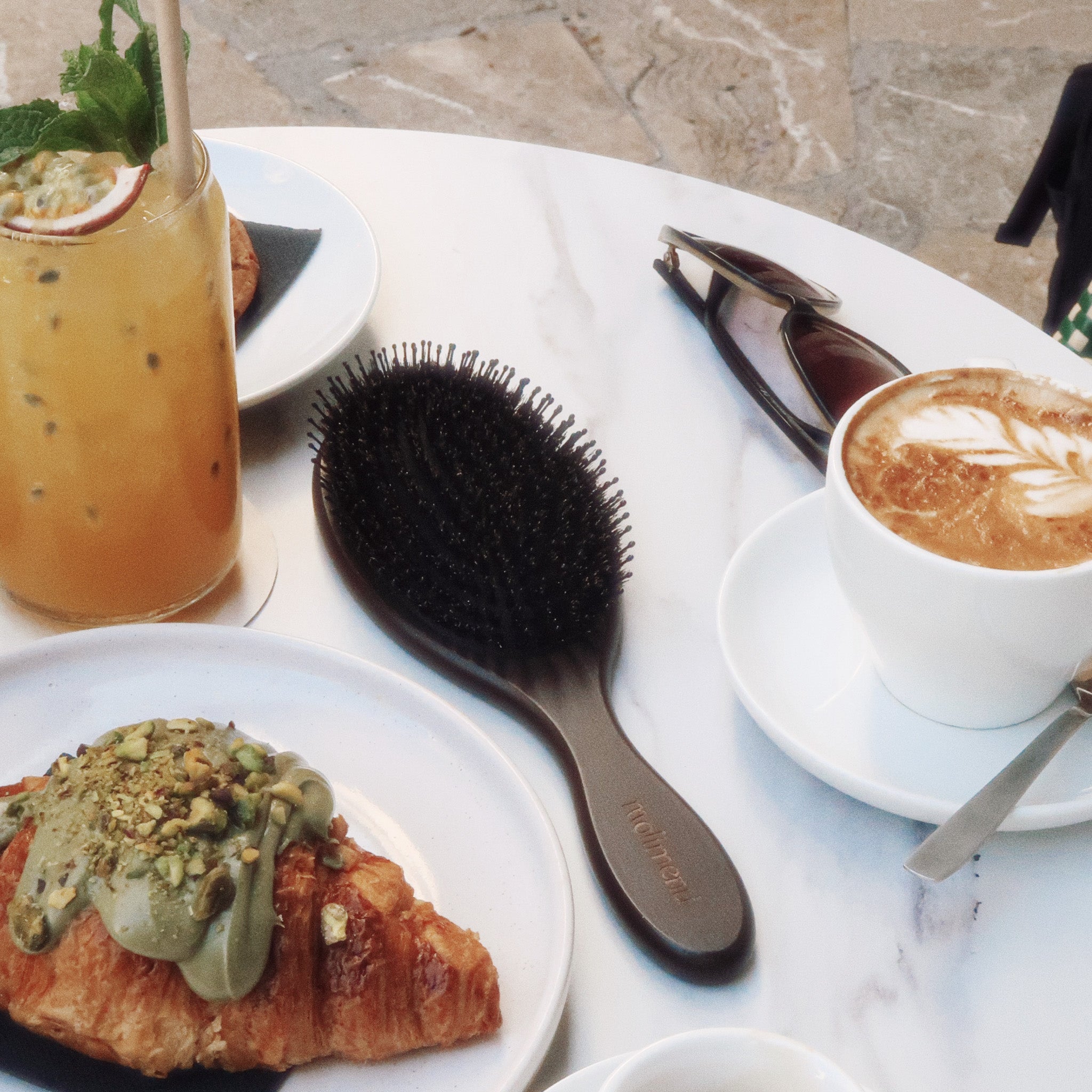 Your Hair Brush – Coffee Large | Hårborste mot friss och för glansigt hår