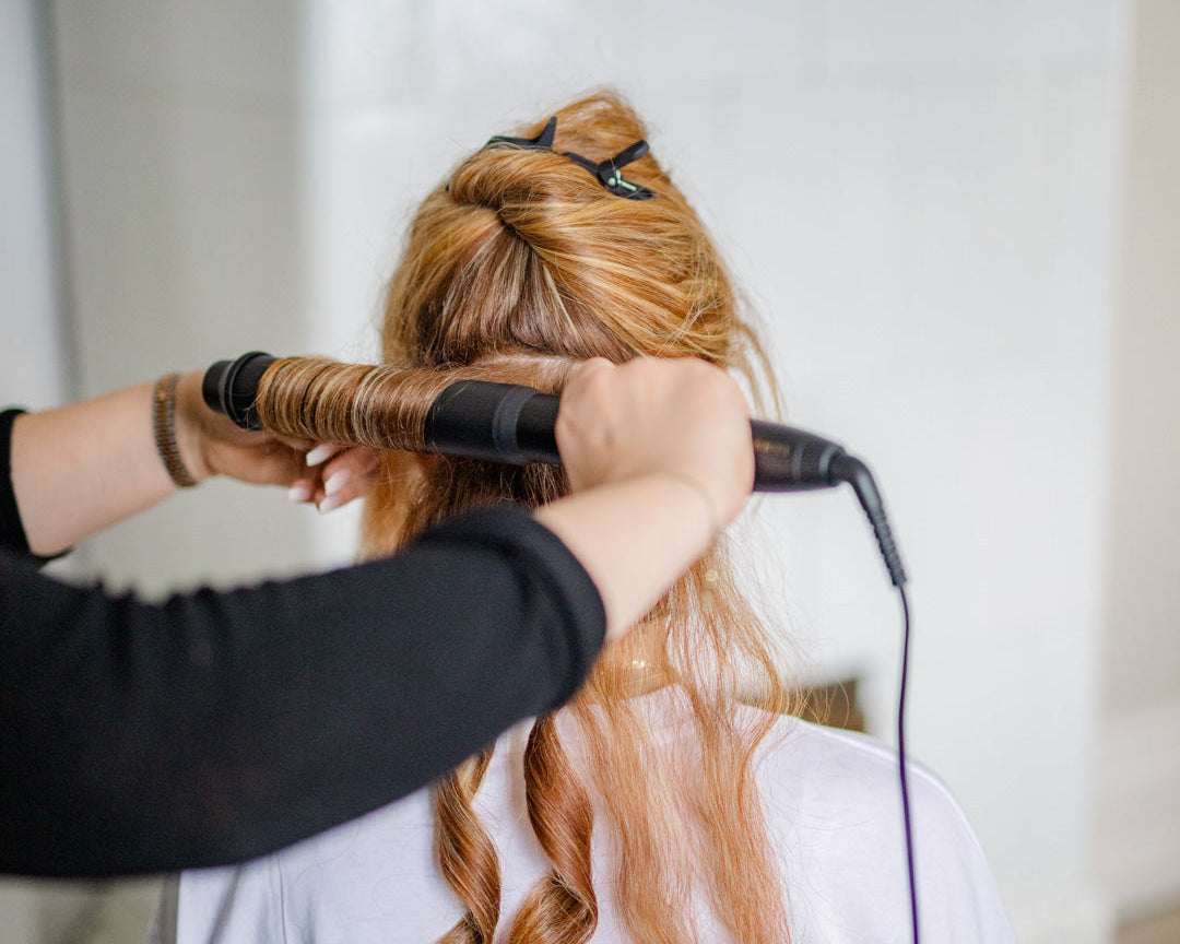 Guide: Så använder du locktången Your Curl Wand