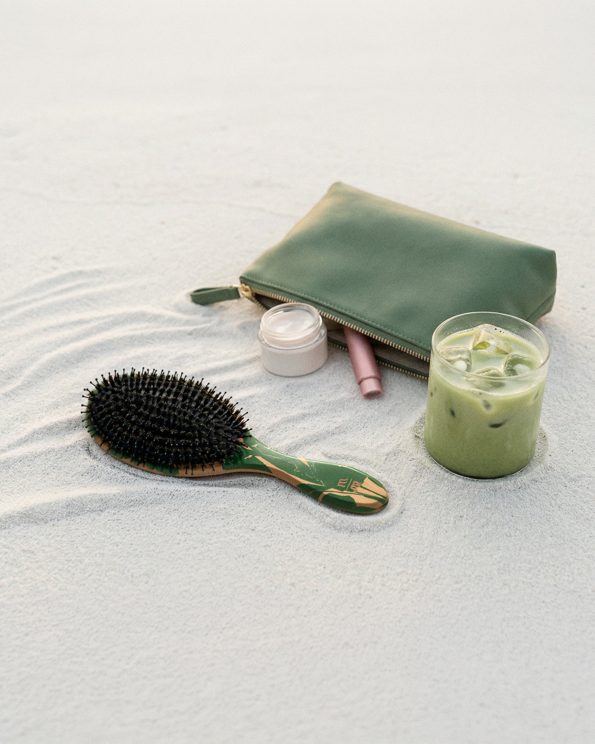Your Hair Brush - Bird Of Paradise By Margareta Grääs